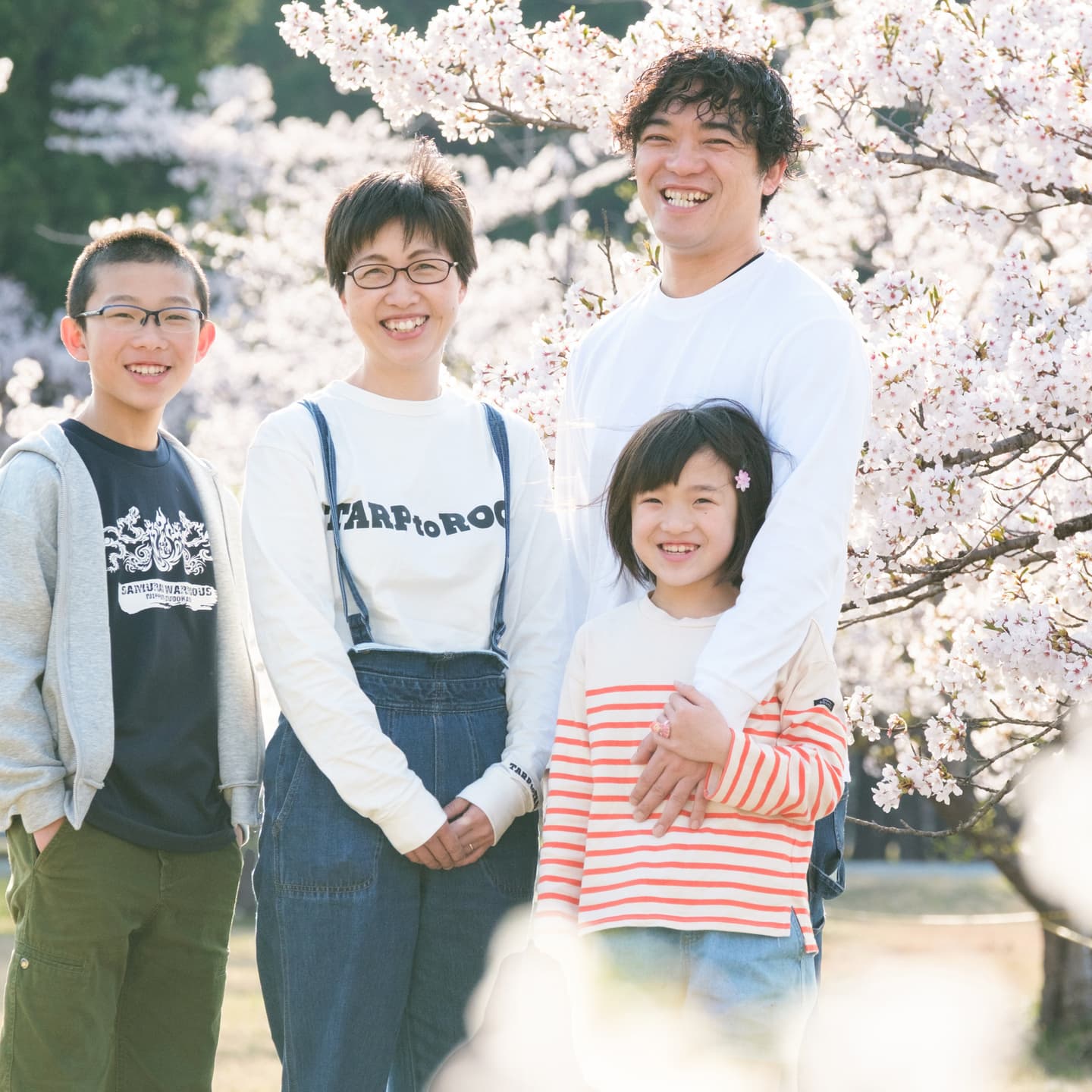 笑顔が最高の家族のロケーションフォトを山形で