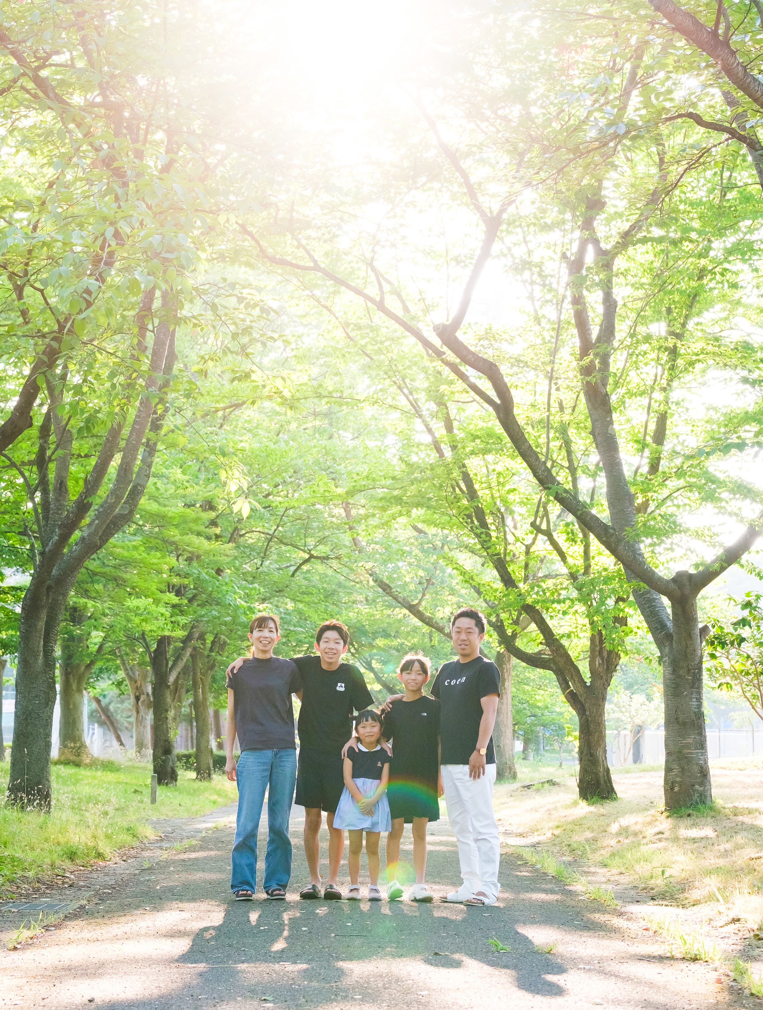 家族のロケーションフォトとキッズのロケーション写真  