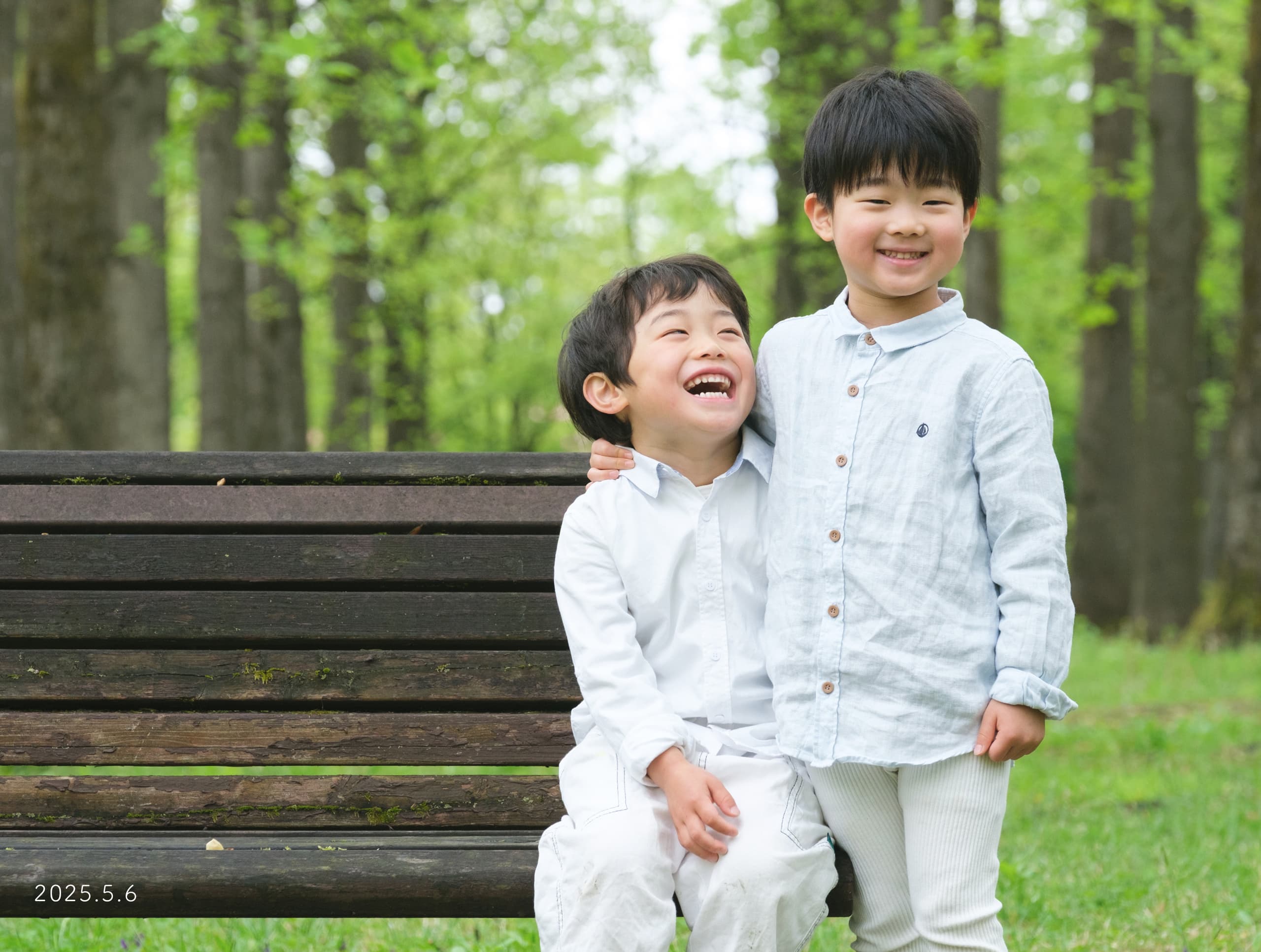 家族のロケーションフォトとキッズのロケーション写真  